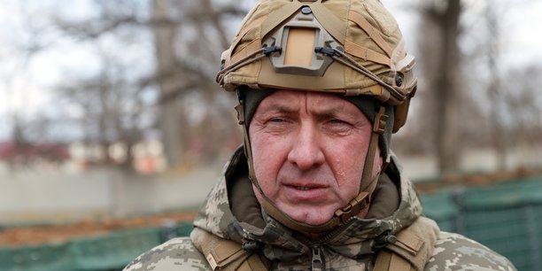 Le commandant des forces conjointes, oleksandr pavliouk, en visite dans la region de donetsk[reuters.com]