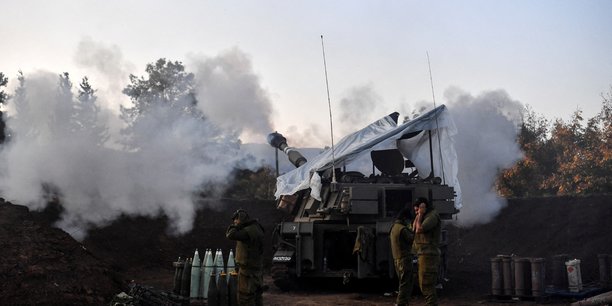Photo de soldats israeliens du cote israelien de la frontiere israelo-libanaise[reuters.com]