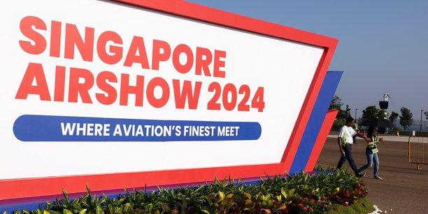 Panneau du singapore airshow au centre d'exposition de changi[reuters.com]