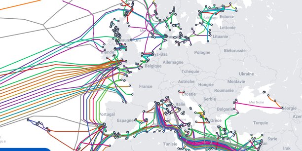 Les câbles sous-marins assurent les communications entre l'Europe et le reste du monde.
