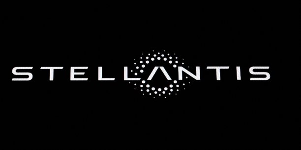 Photo d'archives du logo de stellantis[reuters.com]