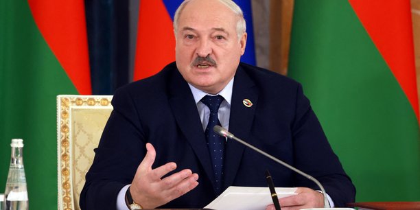 Le president bielorusse alexandre loukachenko lors d'une reunion a saint-petersbourg, russie[reuters.com]