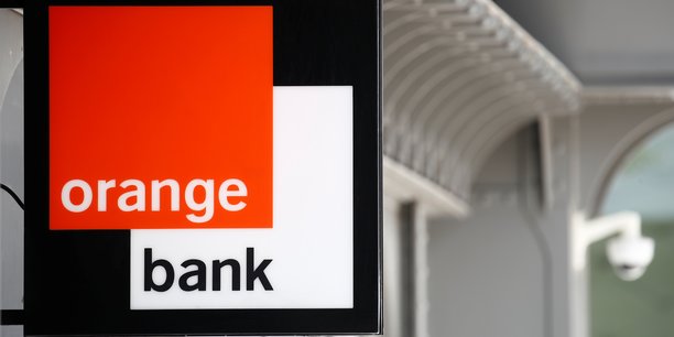 Le logo d' orange bank au siege du groupe a issy-les-moulineaux[reuters.com]