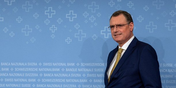 Le president de la banque nationale suisse (bns), thomas jordan, assiste a une conference de presse a berne[reuters.com]