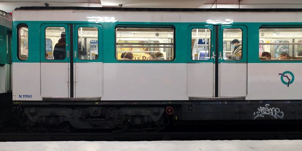 La RATP affiche pour la deuxième année consécutive une perte nette, de 109 millions d'euros en 2023 après 26 millions en 2022.