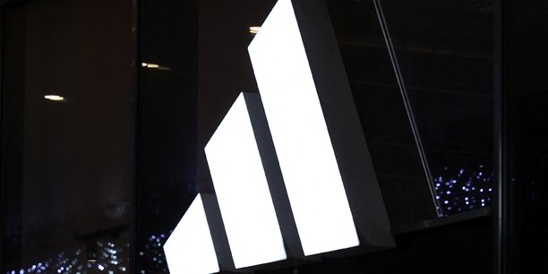 Le logo Adidas.