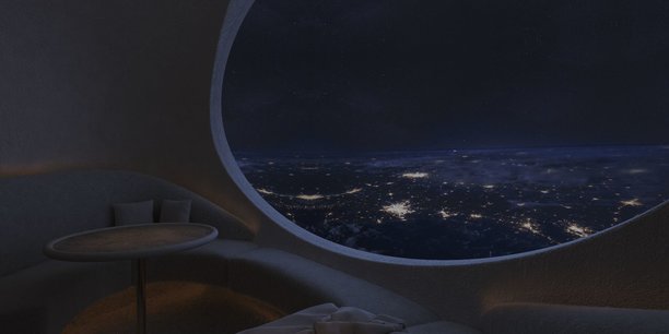 Zephalto promet un voyage aux portes de l'espace, présenté comme du tourisme stratosphérique et non du tourisme spatial, avec sa capsule portée par un ballon gonflé à l'hydrogène.