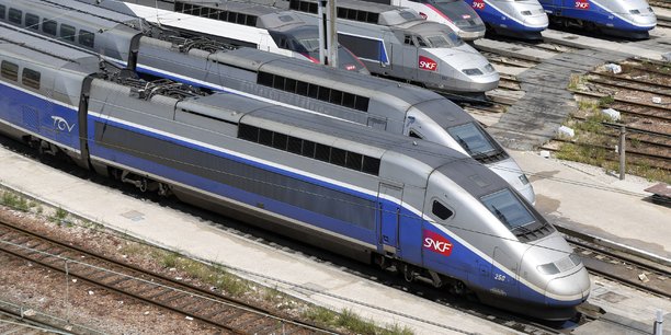 La SNCF est l'un des clients historiques de Valdunes, fabricant français de roues et d'essieux de trains, de métros et de tramways.