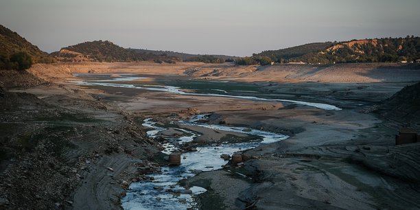 Dans les Pyrénées-Orientales, les barrages notamment restent sous surveillance pointue après une année 2023 (photo) très sèche.