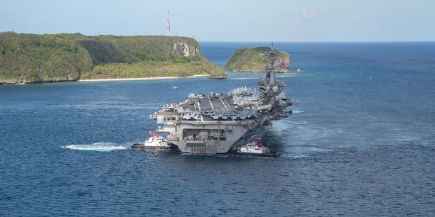 Le porte-avions de la marine americaine uss theodore roosevelt[reuters.com]