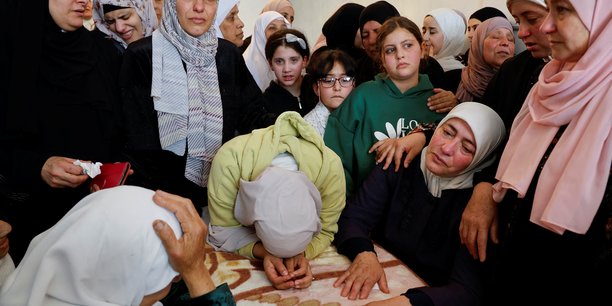 Les funerailles du palestinien yazan ishtayeh, tue lors d'un raid israelien, a salim, cisjordanie[reuters.com]