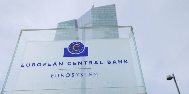 Photo d'archives du logo de la banque centrale europeenne (bce)[reuters.com]