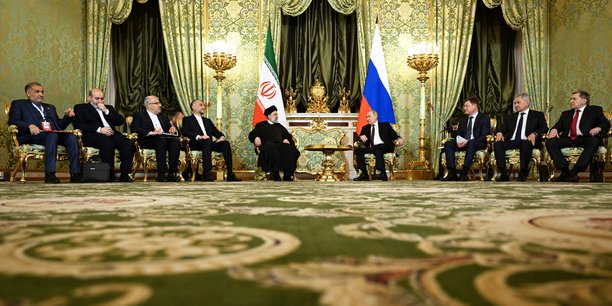 Le president russe vladimir poutine rencontre le president iranien ebrahim raisi a moscou[reuters.com]