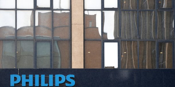 Photo d'archives: le logo de philips[reuters.com]