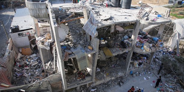 Un immeuble detruit par une frappe israelienne a rafah, au sud de gaza[reuters.com]