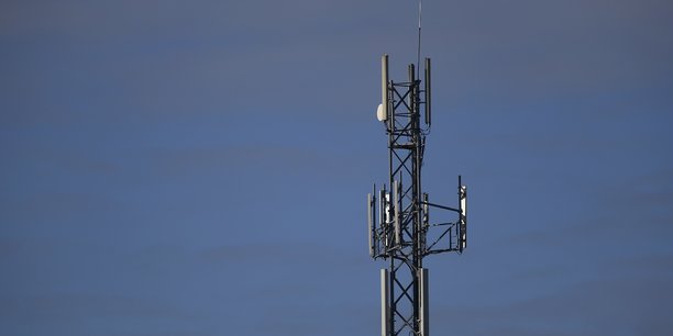 Une antenne-relais dédiée aux communications mobiles.
