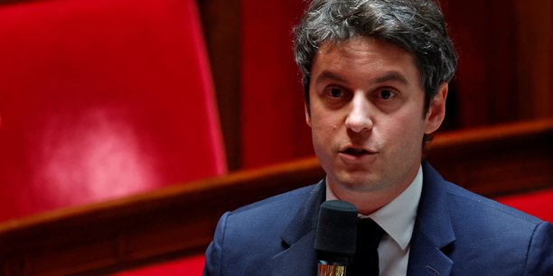 Le premier ministre francais repond aux questions du parlement a paris[reuters.com]