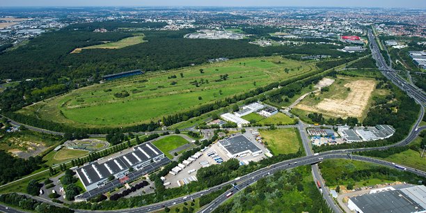 La parcelle en gravier blanc est la friche des usines Lu située dans l'Essonne à Ris-Orangis. (Photo d'illustration)
