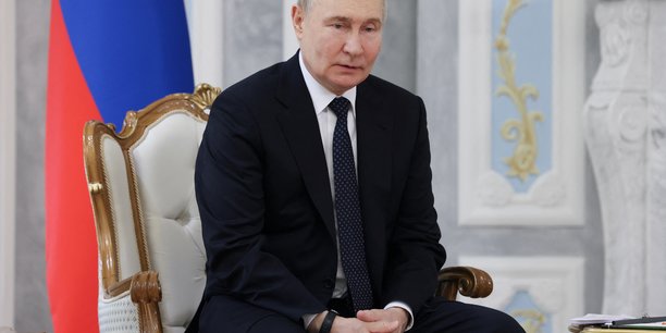 Le president russe vladimir poutine lors d'une reunion avec son homologue bielorusse alexandre loukachenko a minsk[reuters.com]