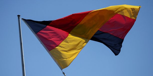 Le drapeau allemand[reuters.com]