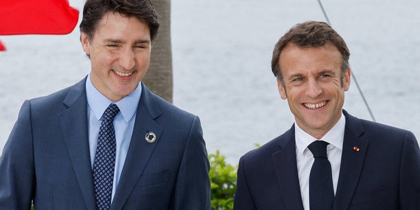 Le premier ministre canadien justin trudeau et le president francais emmanuel macron lors du sommet du g7 a hiroshima[reuters.com]