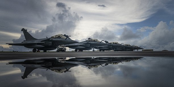 Des Rafale sur le tarmac de la base américaine de Guam, dans le Pacifique, lors de manœuvres conjointes en juillet 2023.