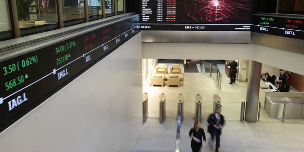 Le hall du london stock exchange[reuters.com]