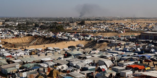 Camp de tentes abritant des palestiniens deplaces, a rafah.[reuters.com]
