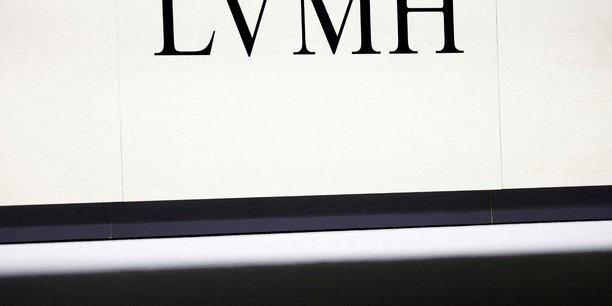 Le logo de lvmh, a paris[reuters.com]