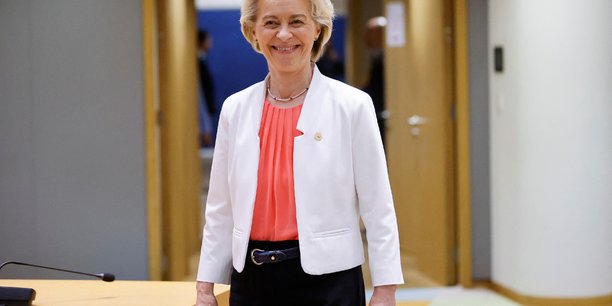 La presidente de la commission europeenne, ursula von der leyen, lors d'un sommet des dirigeants de l'union europeenne a bruxelles[reuters.com]