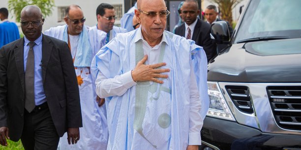 Le president mauritanien mohamed ould ghazouani arrive pour voter lors de l'election presidentielle a nouakchott[reuters.com]