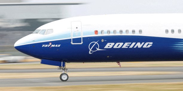 Les familles de victimes des deux accidents réclament des poursuites contre Boeing depuis le tout début, et encore plus depuis la récente série de déboires que connaît le constructeur.