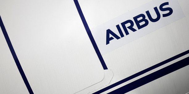 File photo: airbus logo at the airbus facility in saint-nazaire[reuters.com]