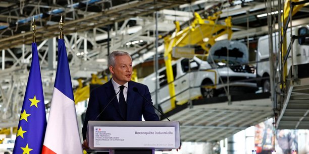 Le ministre bruno le maire prononce un discours lors d'une visite a l'usine automobile renault de sandouville[reuters.com]
