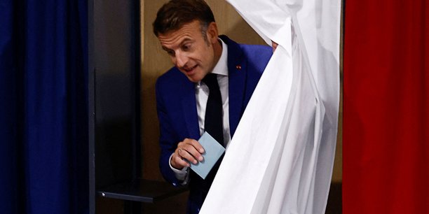 Le president francais macron vote au premier tour des elections legislatives anticipees de 2024[reuters.com]