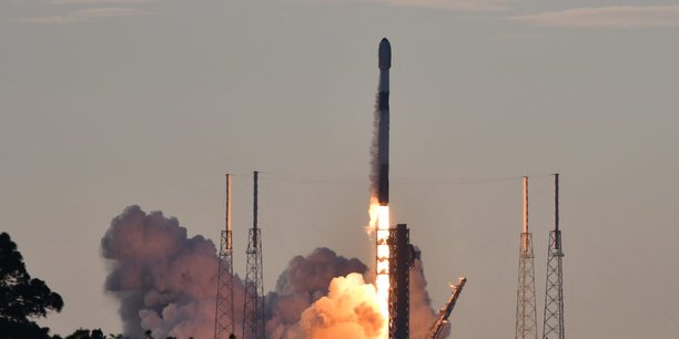 Une fusée Falcon 9 de SpaceX a décollé de Cap Canaveral (Floride) le 27 juin dernier. Lors de cette mission, elle a placé 23 satellites de la constellation Starlink en orbite.