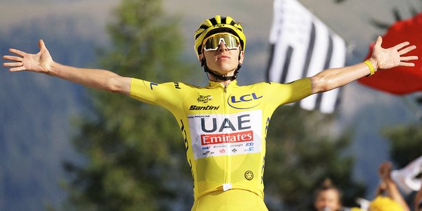 Cinquième victoire sur ce Tour pour le Slovène Tadej Pogacar, hier au col de la Couillole (Alpes-Maritimes).