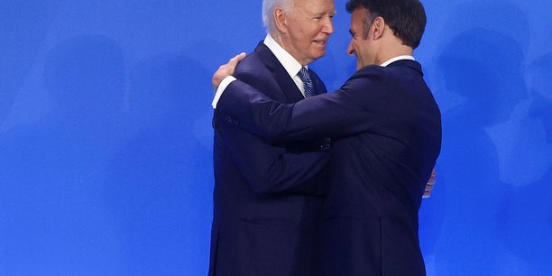 Joe biden et emmanuel macron[reuters.com]