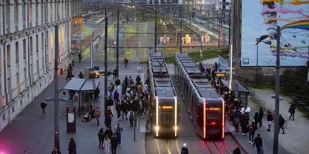 L’uniformisation de la billetterie sur les réseaux de tramway, bus et trains, sera de mise dans la métropole tourangelle, si elle obtient le statut de SERM (© Ville de Tours - F. Lafite).