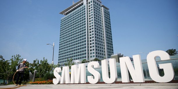 Les ventes de Samsung Electronics ont aussi augmenté de 23,4% sur un an à 74.000 milliards de wons (49,5 milliards d'euros).