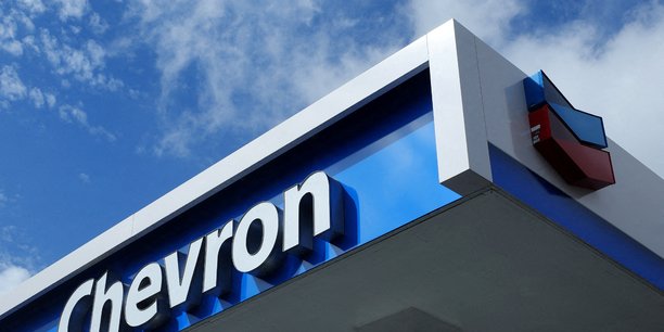 Une station-service chevron, aux etats-unis[reuters.com]