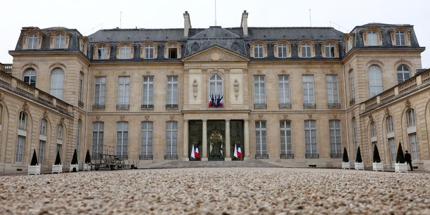 Vue sur le palais de l'elysee[reuters.com]