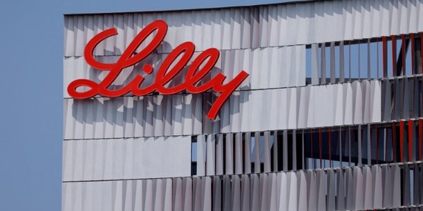 Le logo d'eli lilly sur l'un des bureaux de l'entreprise a san diego[reuters.com]