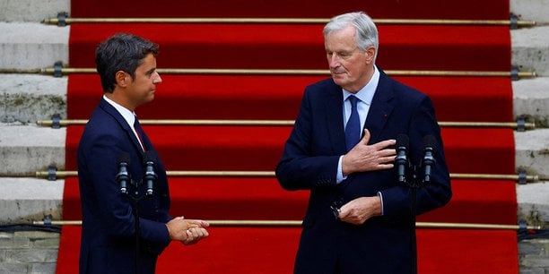 Passation de pouvoir entre Gabriel Attal et Michel Barnier à l’hôtel Matignon, le 5 septembre.