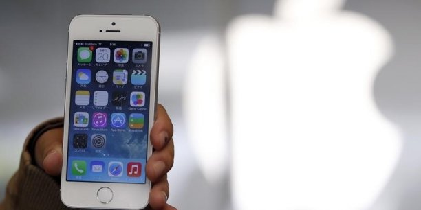 Les ventes d'iPhone ont bondit de 17% au premier trimestre 2014. Reuters
