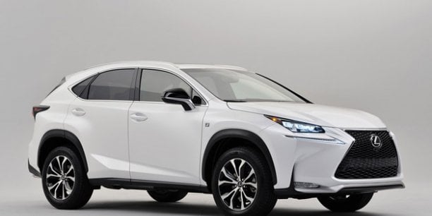 Le nouveau SUV compact hybride de Lexus arrive à la rentrée