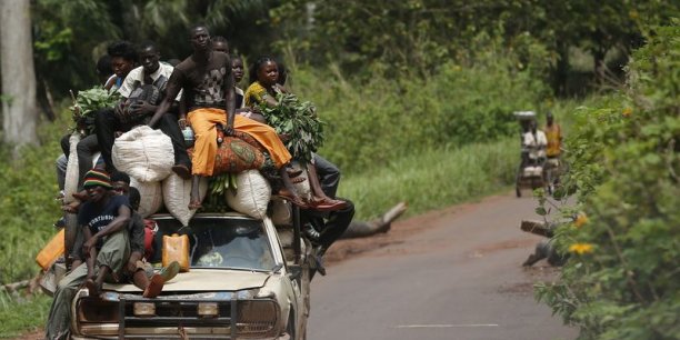 Des milliers de civils ont fui de récents combats en Centrafrique[reuters.com]