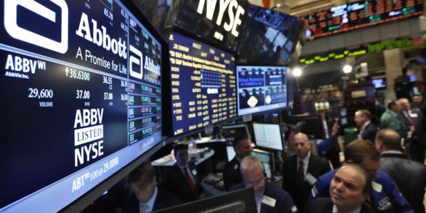 Wall Street ouvre en hausse, Yahoo en vedette[reuters.com]