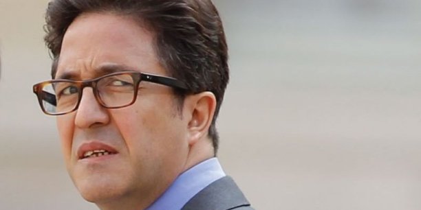 Aquilino Morelle démissionne, un nouveau coup dur pour Hollande[reuters.com]