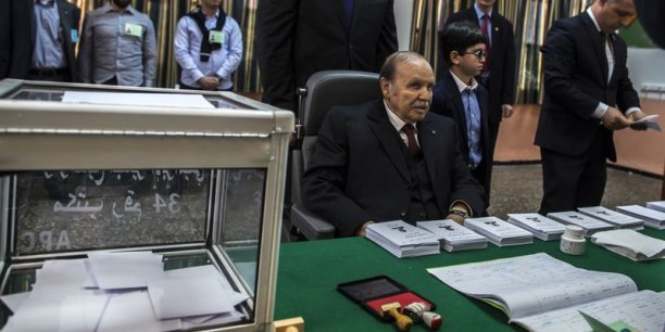 Abdelaziz Bouteflika, réélu président sans avoir fait campagne[reuters.com]